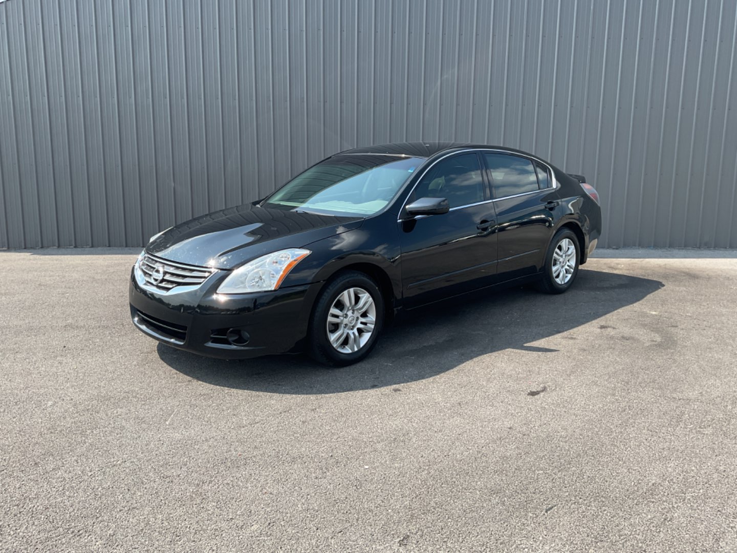 2012 Nissan Altima S's photo