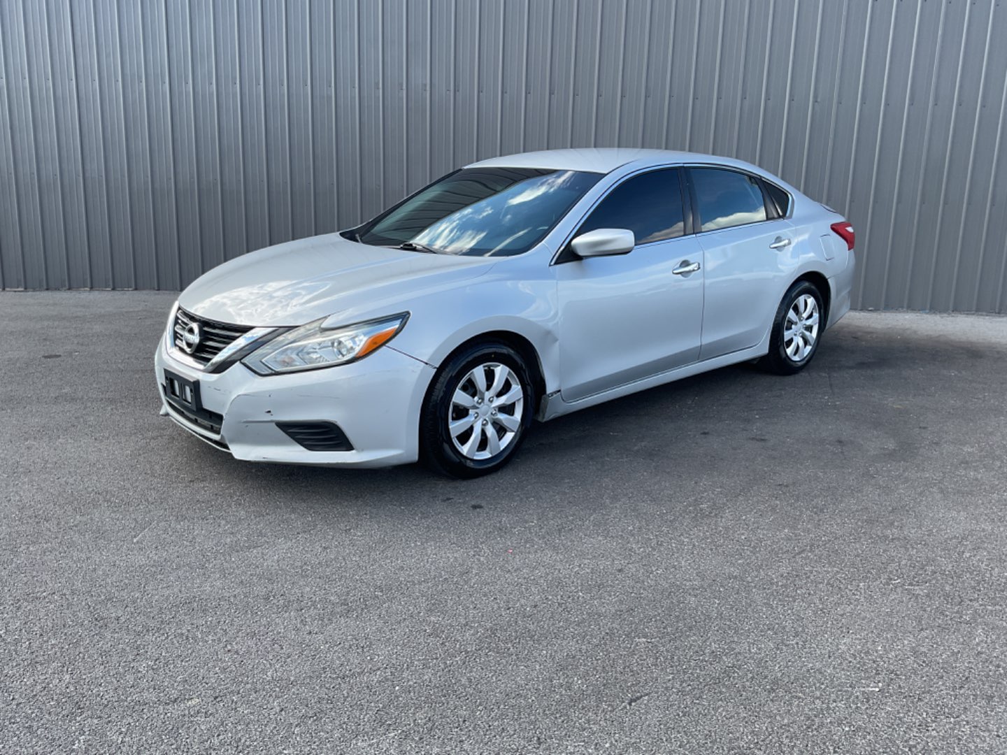 2017 Nissan Altima's photo