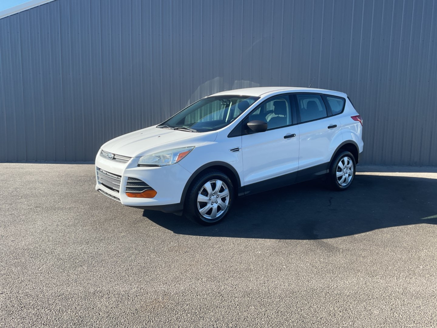 2014 Ford Escape S's photo