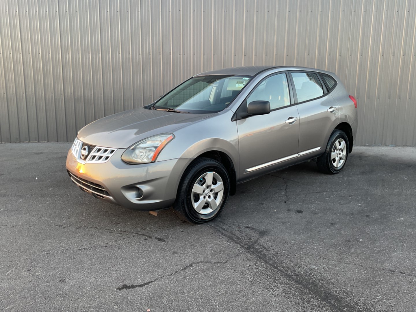 2014 Nissan Rogue Select S FWD's photo