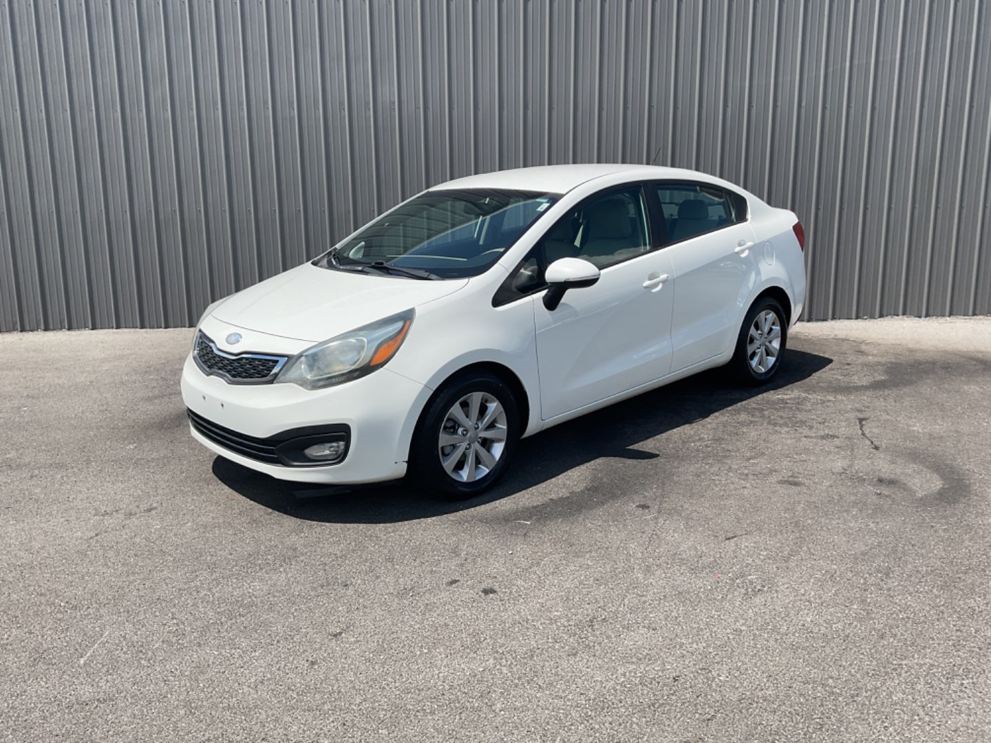 2013 Kia Rio EX AT's photo