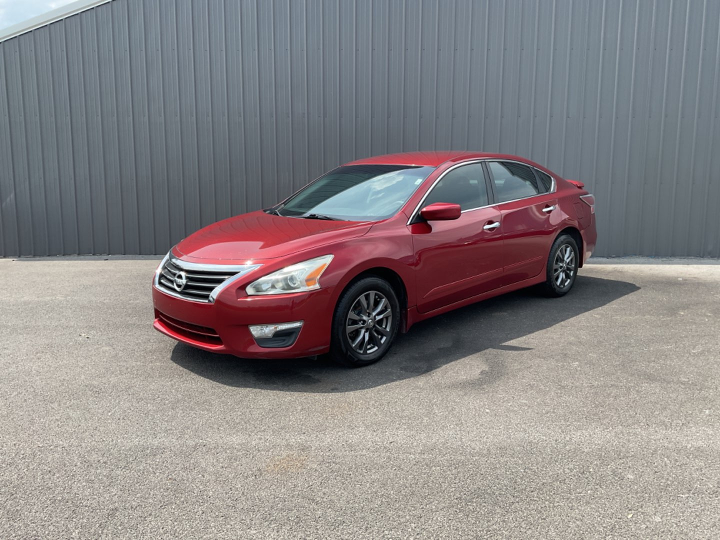 2015 Nissan Altima's photo