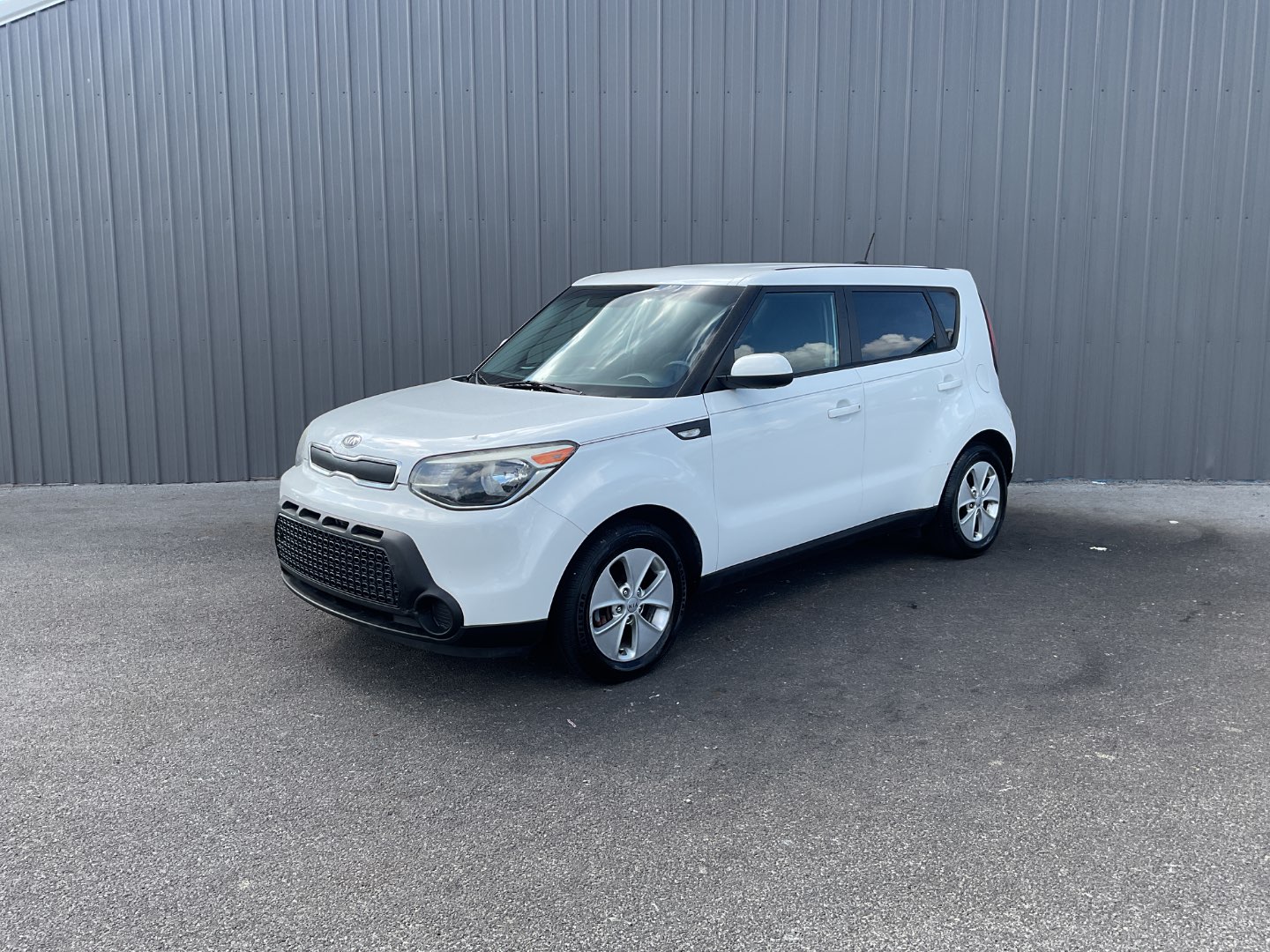 2014 Kia Soul 1.6L Base 5-Door's photo