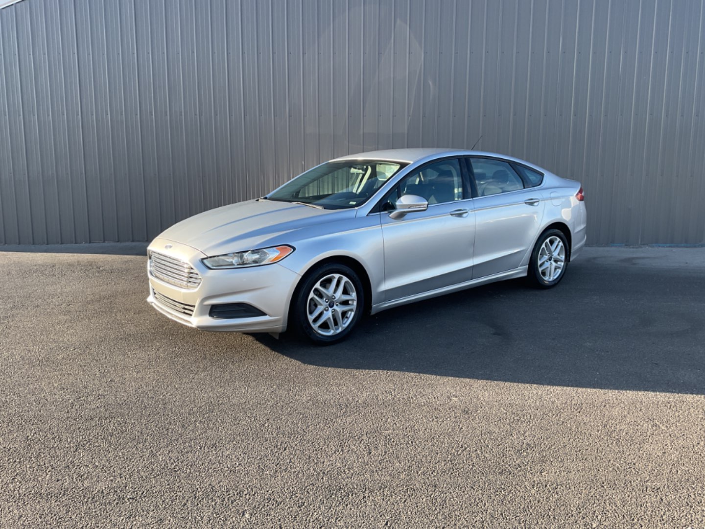2014 Ford Fusion SE I4 FWD's photo