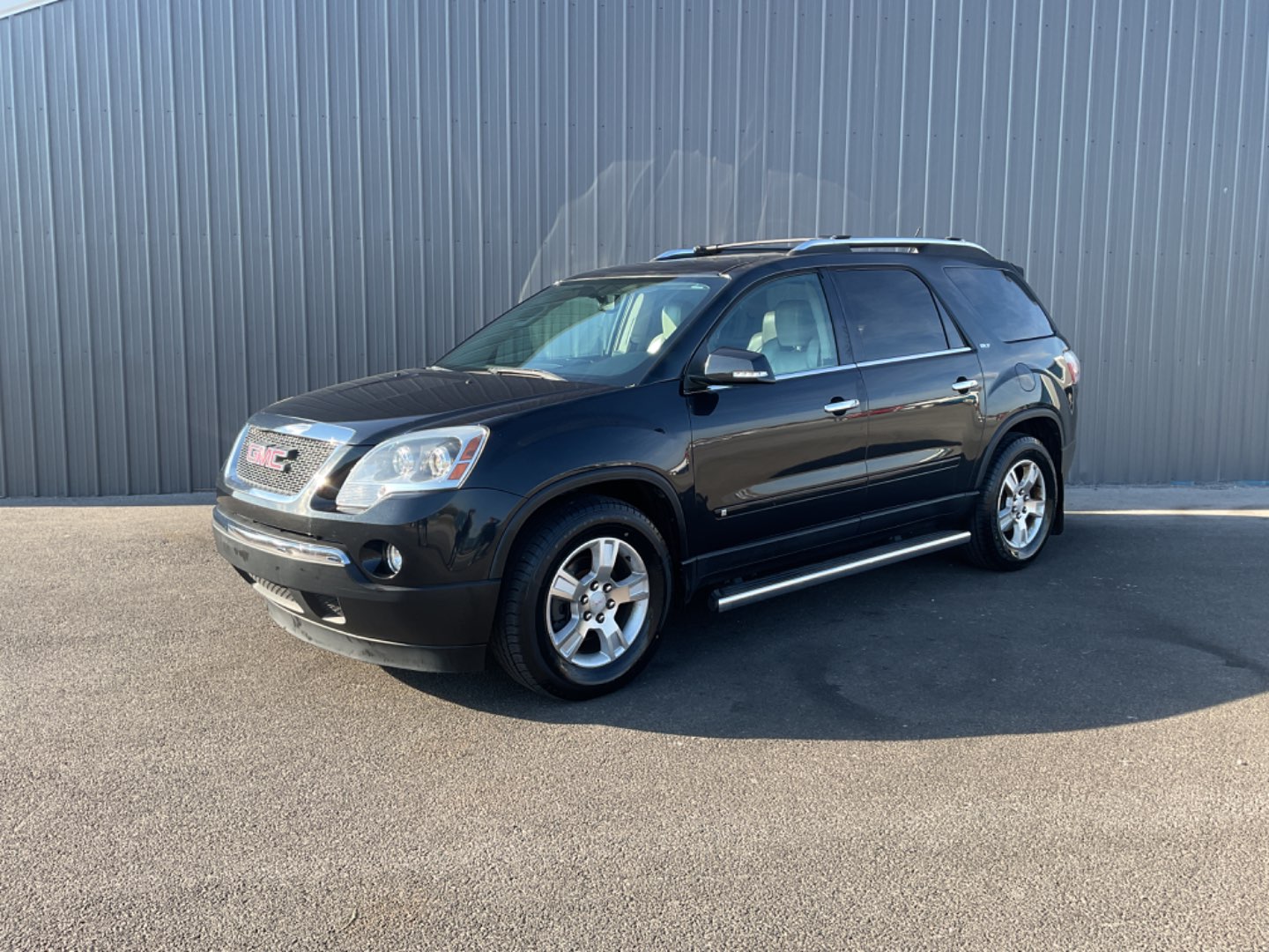 2009 GMC Acadia FWD SLT-2's photo
