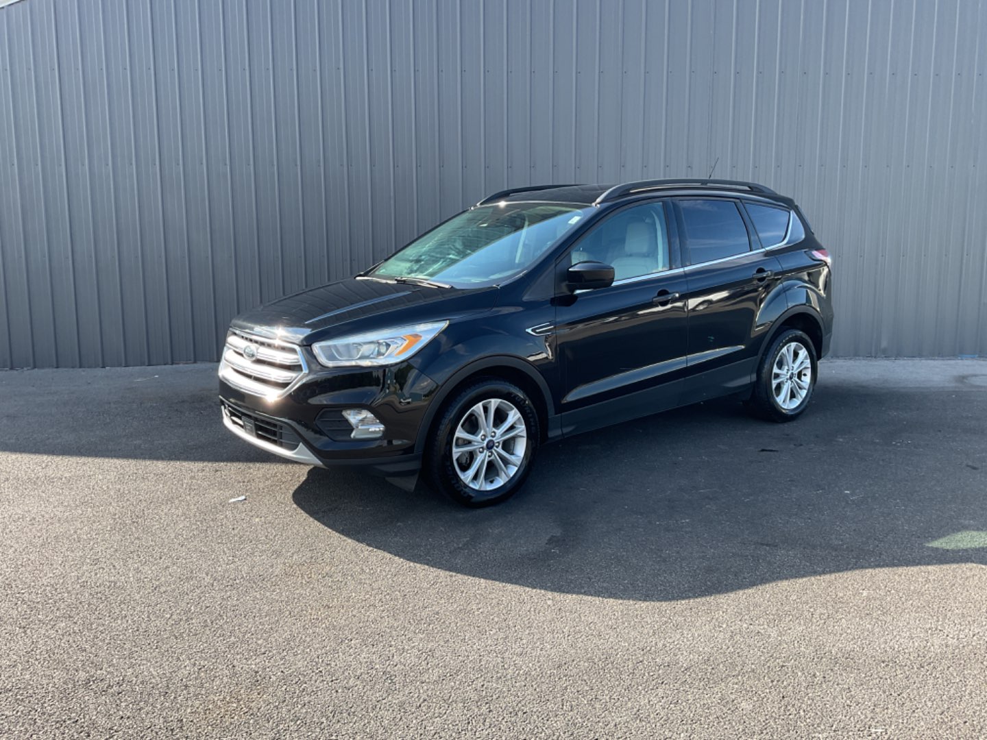 2018 Ford Escape SEL's photo