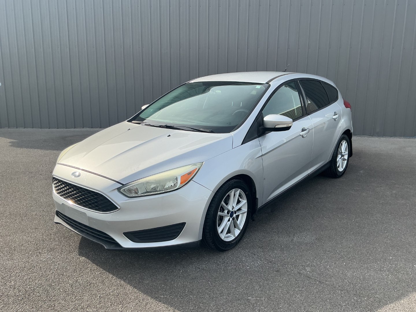 2015 Ford Focus 5 Door Hatch SE's photo