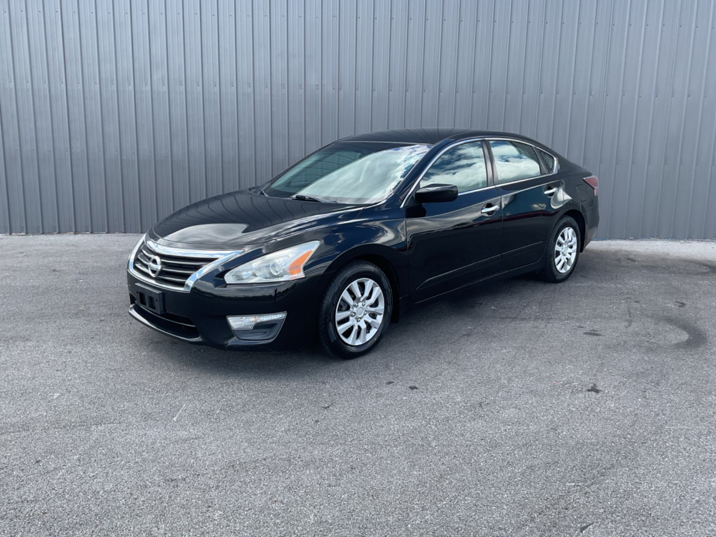 2015 Nissan Altima 2.5 S's photo