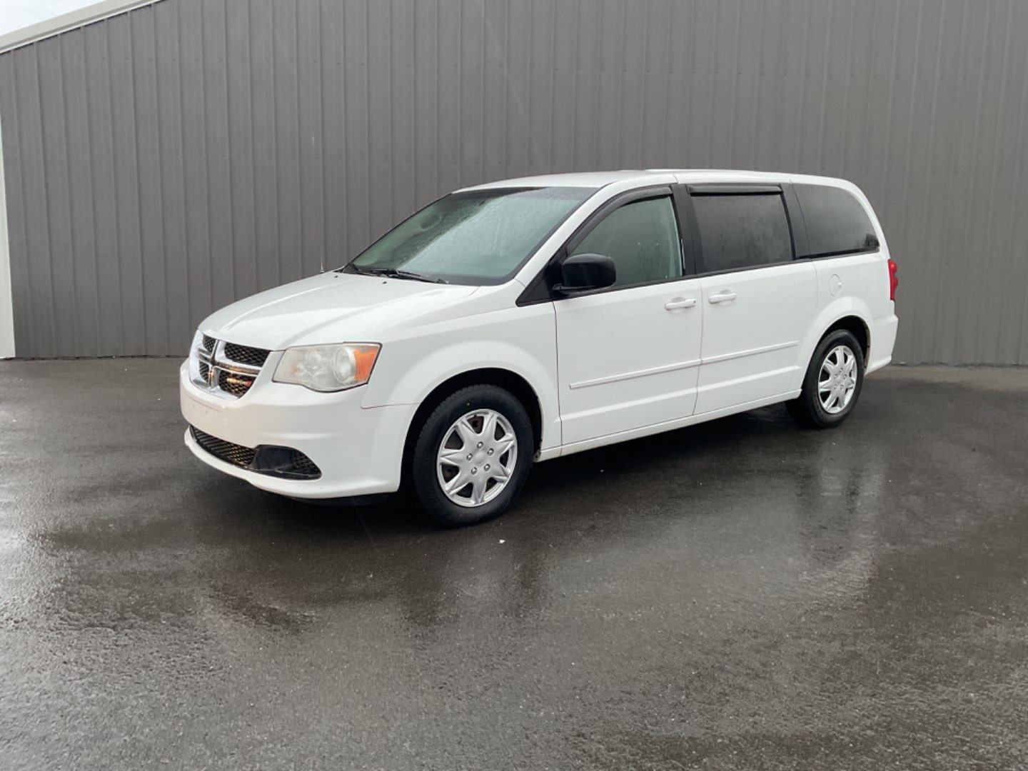 2016 Dodge Grand Caravan SE's photo