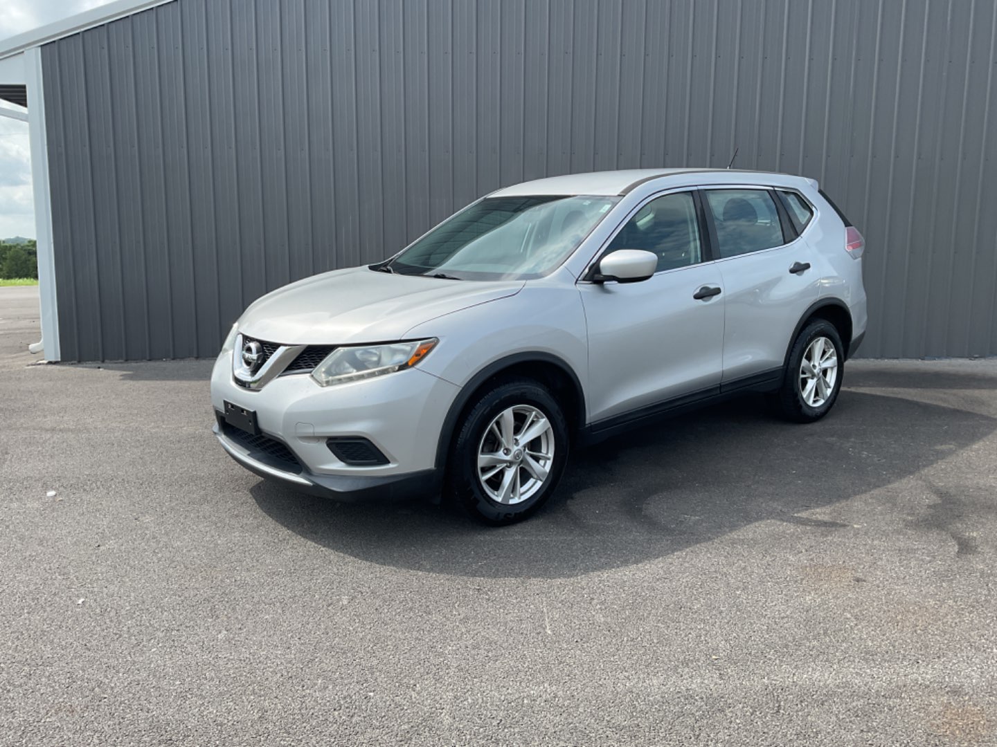 2016 Nissan Rogue S AWD's photo