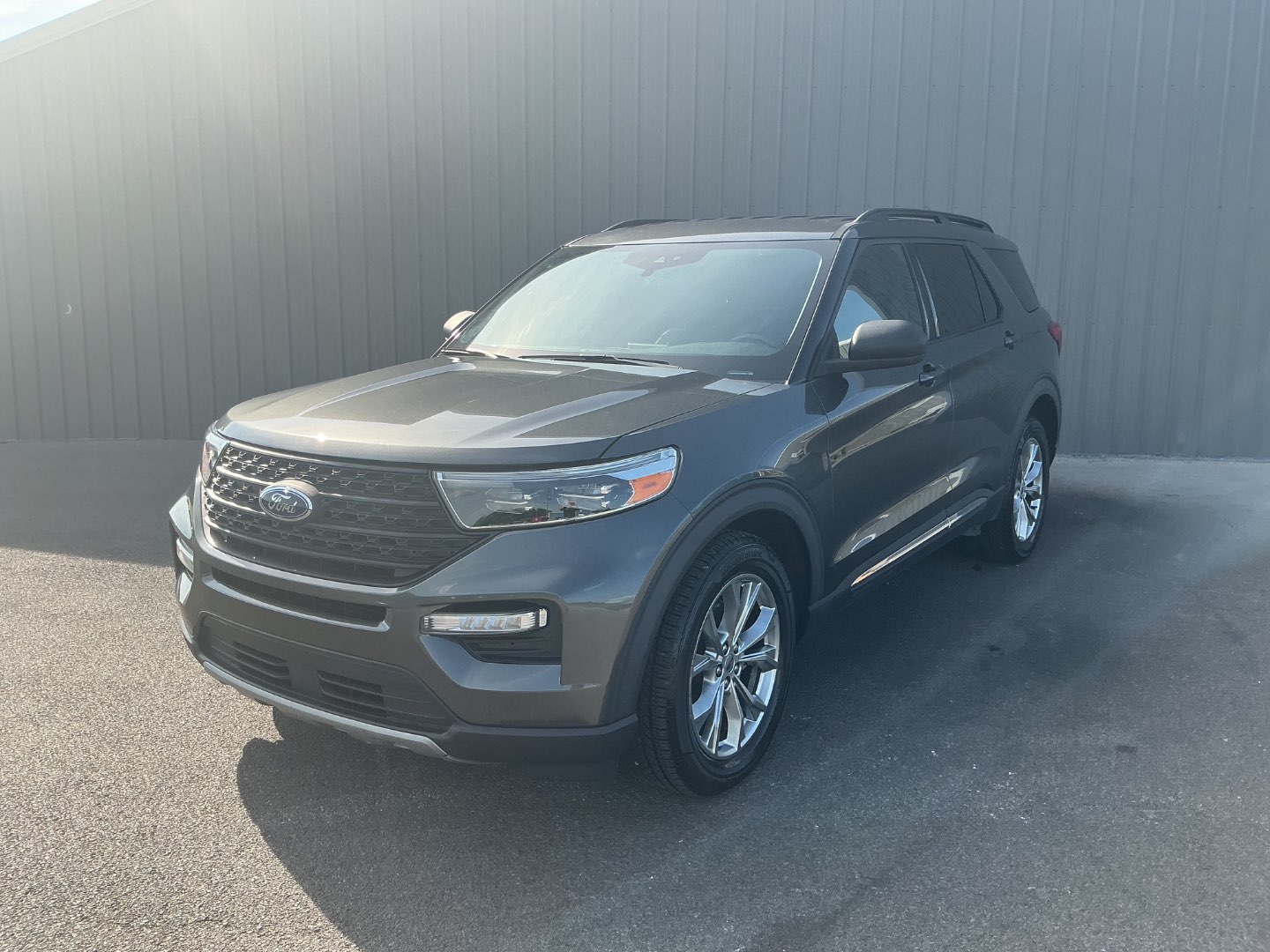 2020 Ford Explorer XLT 4WD's photo